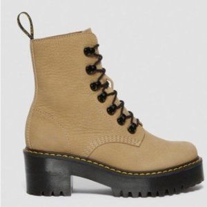 *Dr. Marten* Size-9 Leona Boots